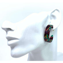 Green And Red Tortoise Shell Hoop Earrings - Costume Jewelry