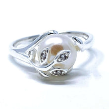 Sterling Silver Pearl Ring