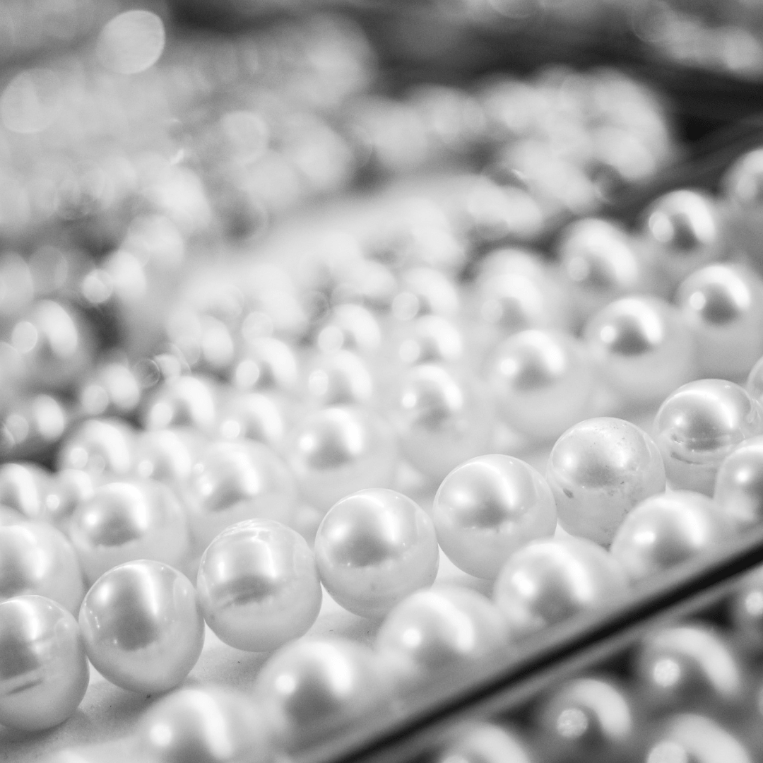 What Is The Difference In Pearl Costume Jewelry