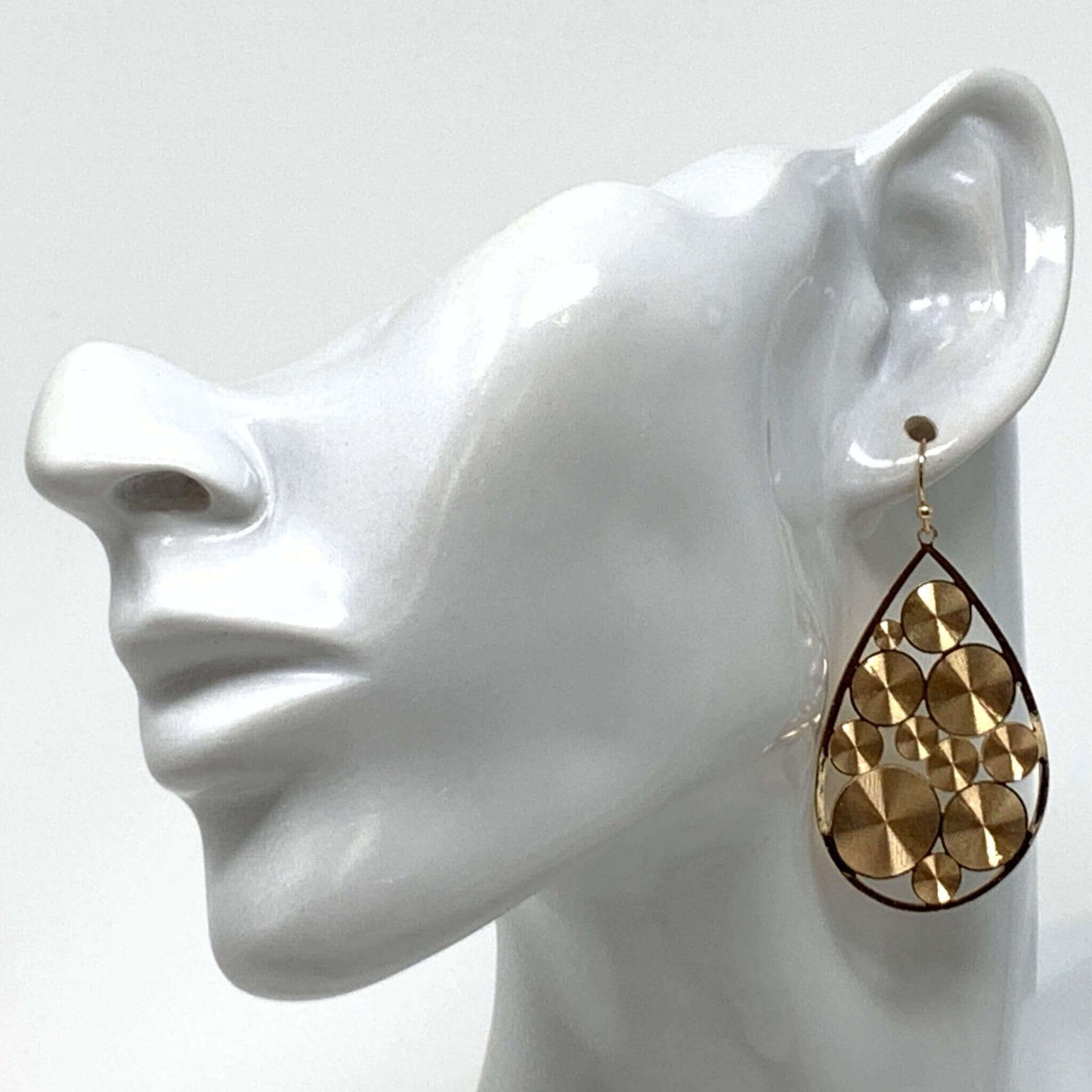 Gold teardrop earrings