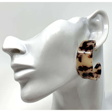 Resin Black &amp; White Big Hoop Earrings
