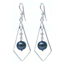 Sterling Silver Diamond Shape Cultured Black Freshwater Pearl Earrings
